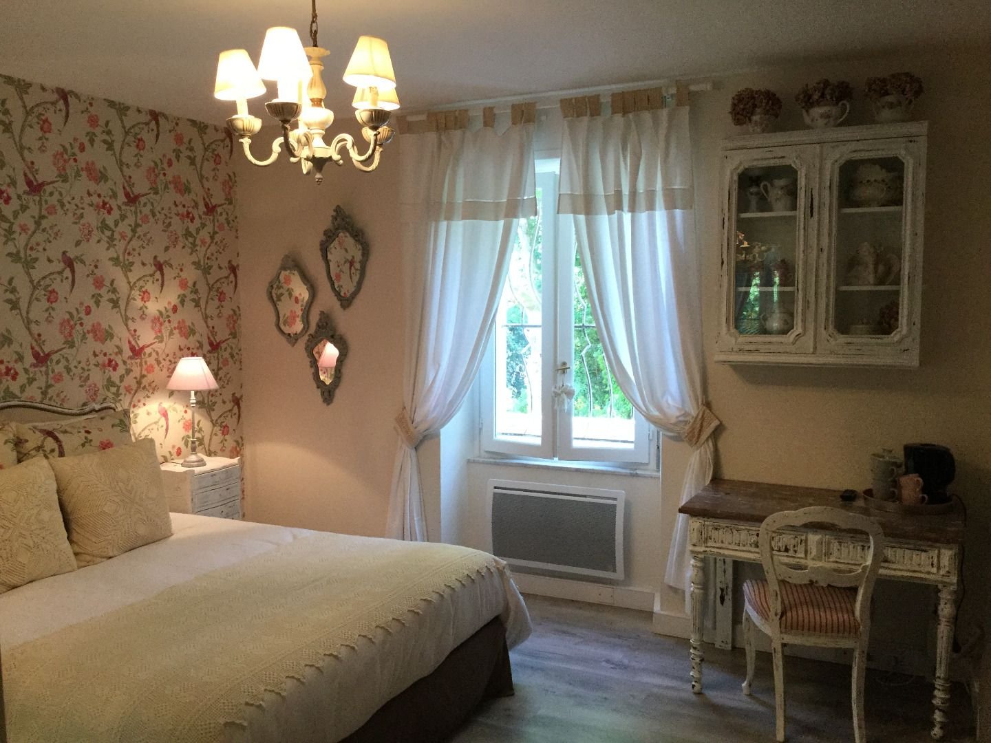 Photo of Shabby Room